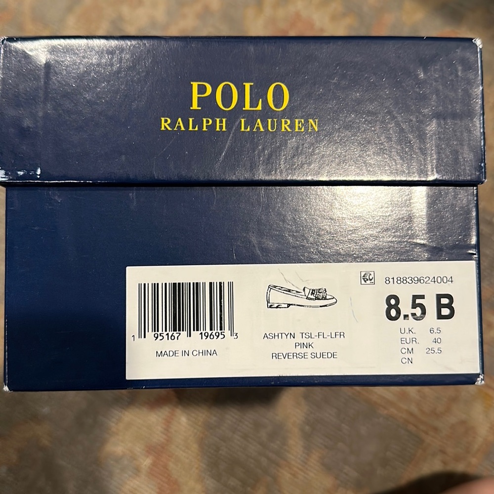 Pink suede Ralph Lauren Ashtyn loafers with tassels. Size 8.5 never worn.